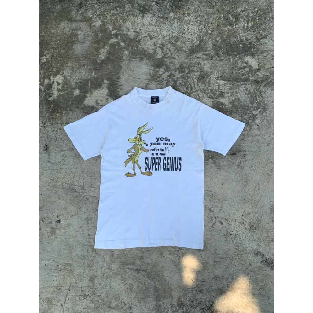 Vintage Wile E Coyote Warner Bros tshirt