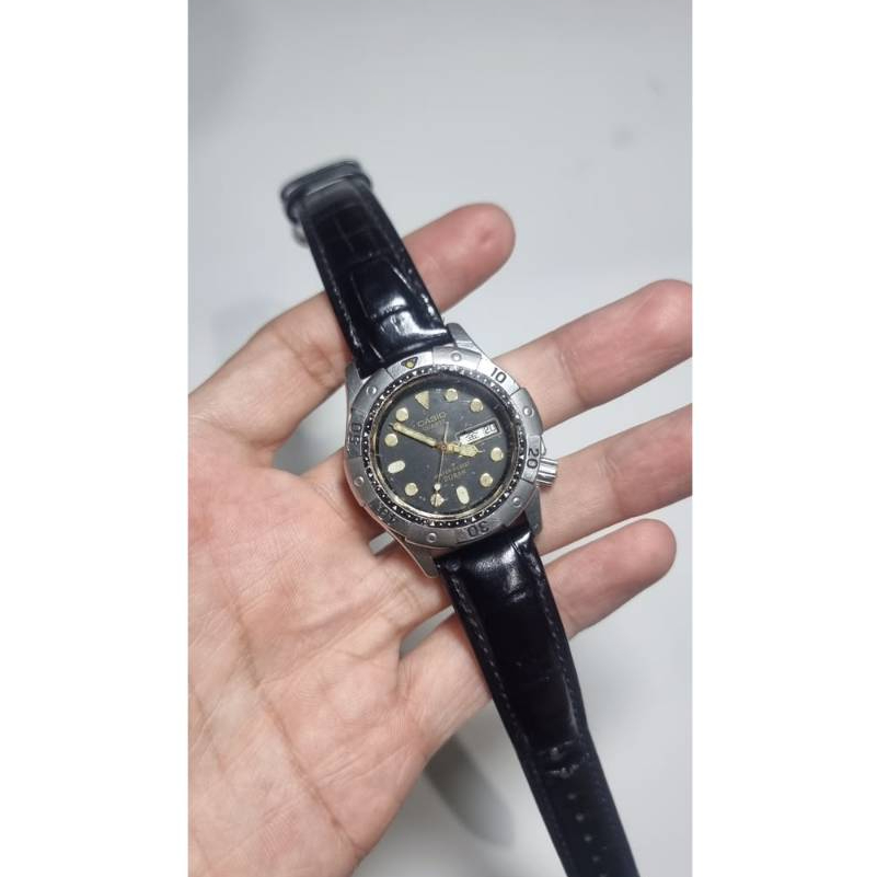 Jam tangan casio md 711 diver jdm divers vintage analog