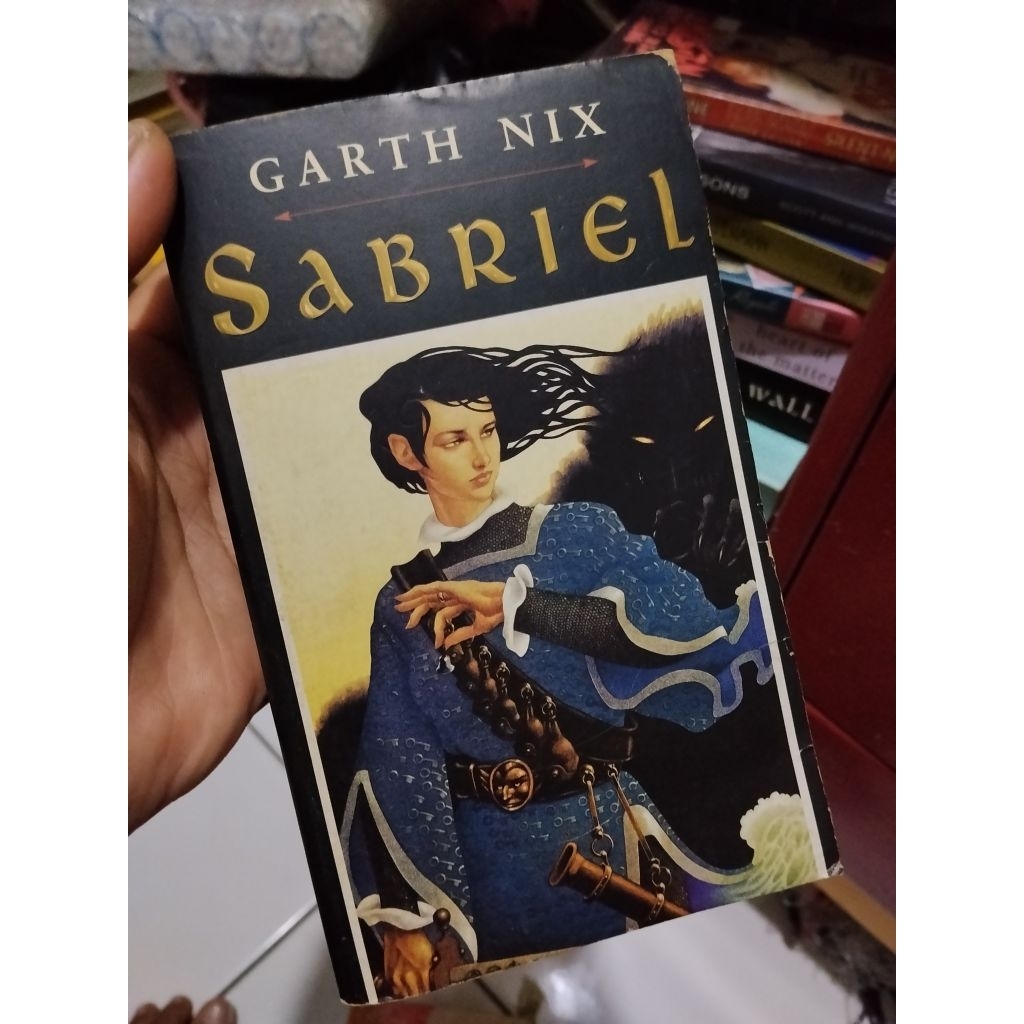 garth nix sabriel english books
