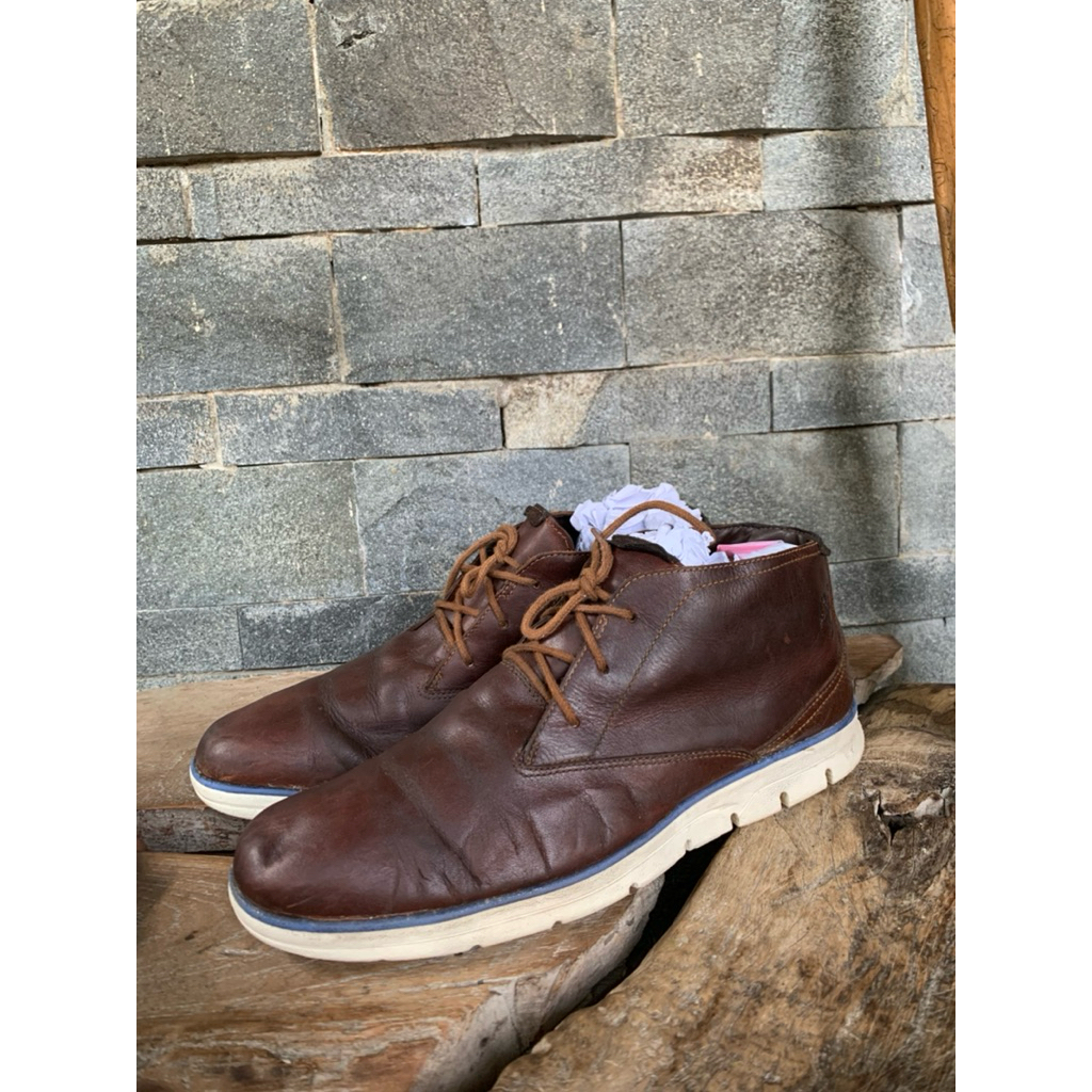 TB chukka boots casual