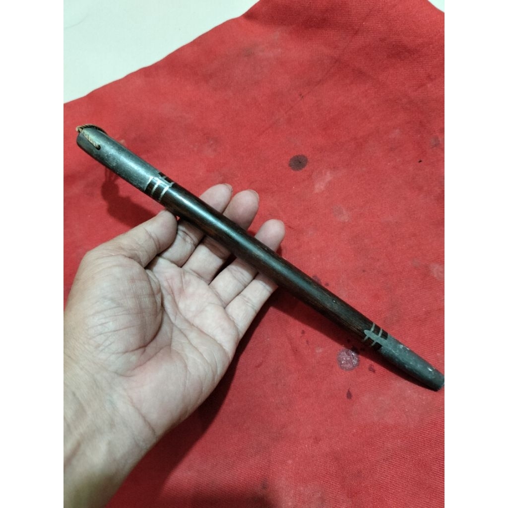 Cemetii kuno kayu ulin menang.dijamin asli