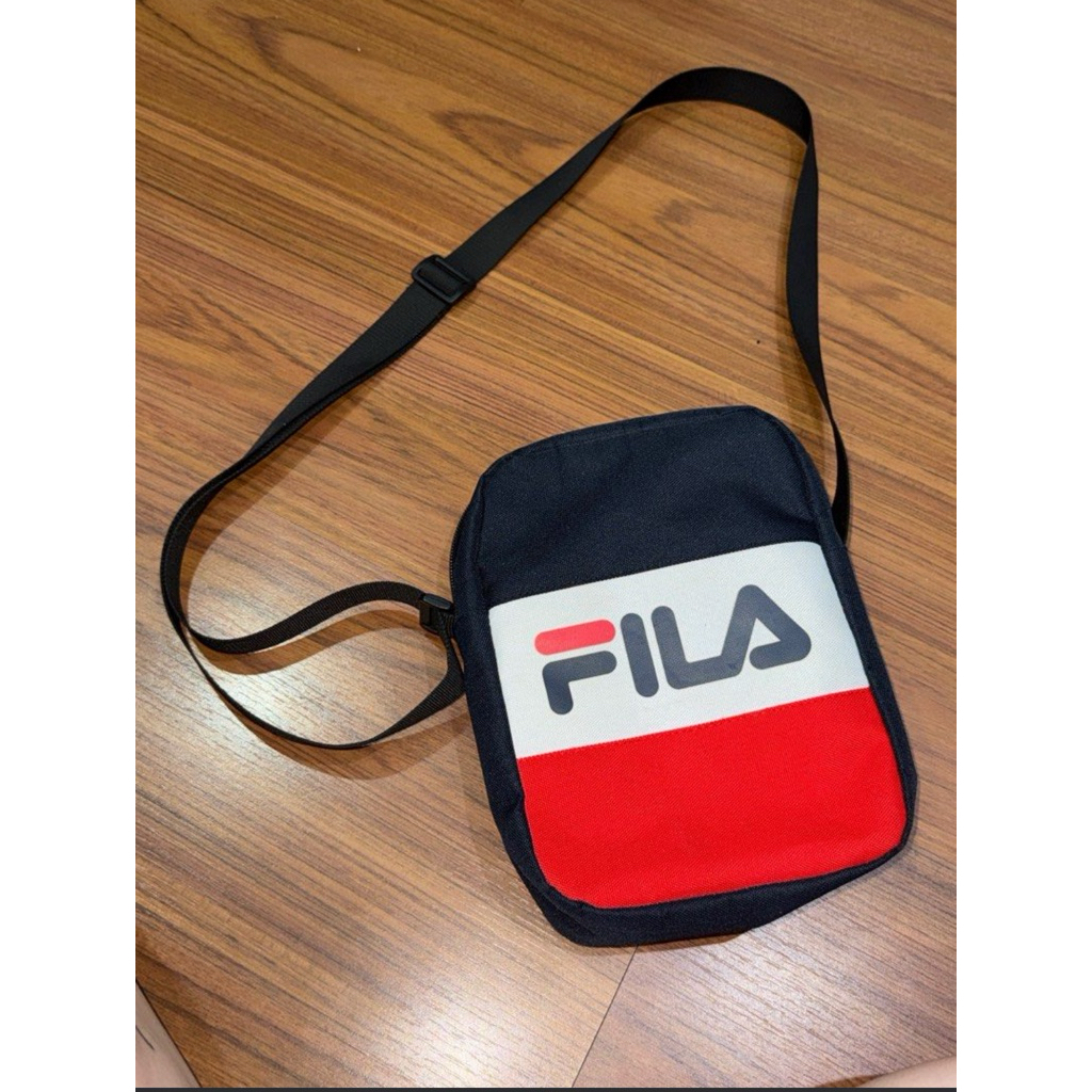 preloved fila sling bag