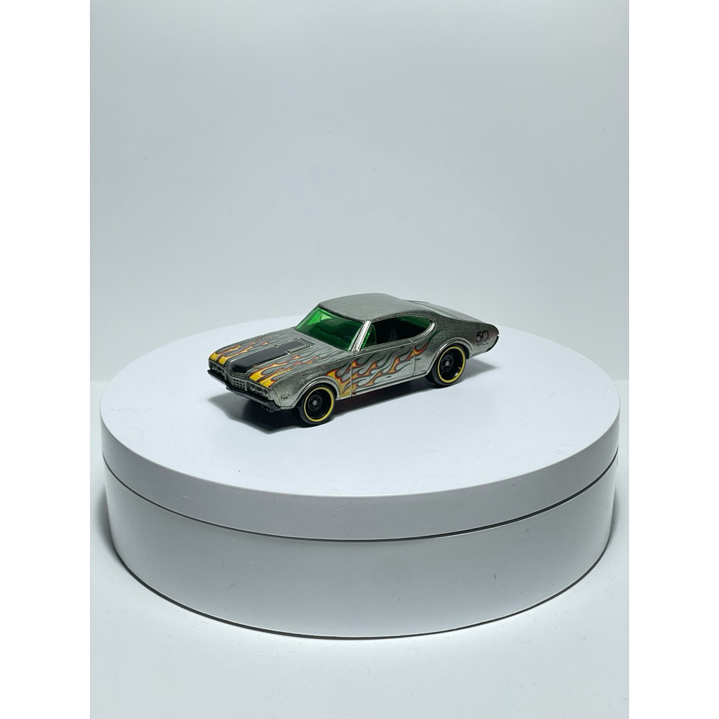 Hot Wheels Loose Zamac Olds 442