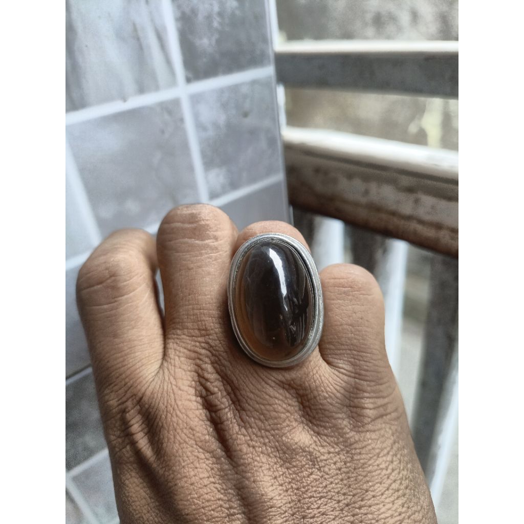Batu cubung solar natural