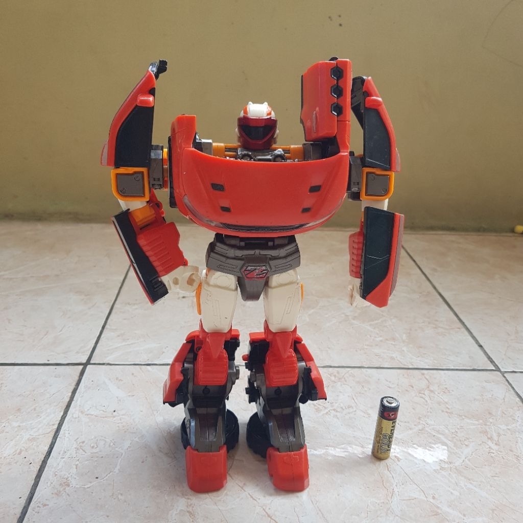 tobot adventure z besar ori ada minus