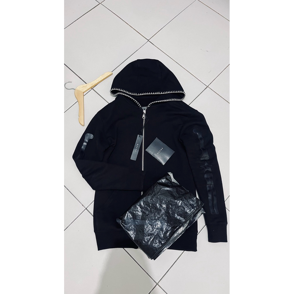 ZIP RUCAS ULTRA STITCH