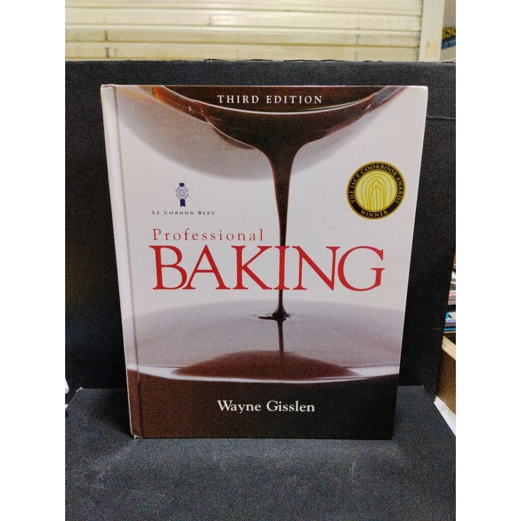 Buku original PROFESIONAL BAKING by Wayne Gisslen