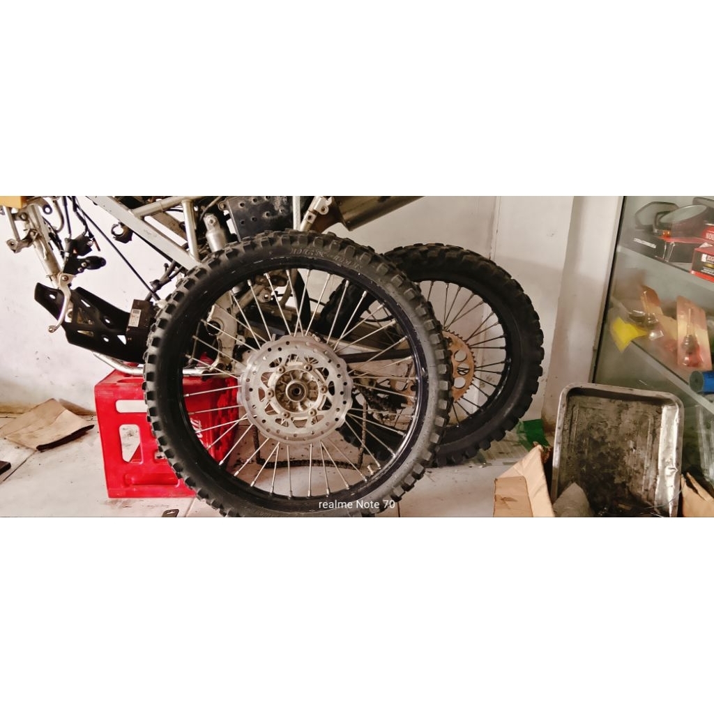 Roda klx BF hitam original/Rodaset KLX BF 18-21