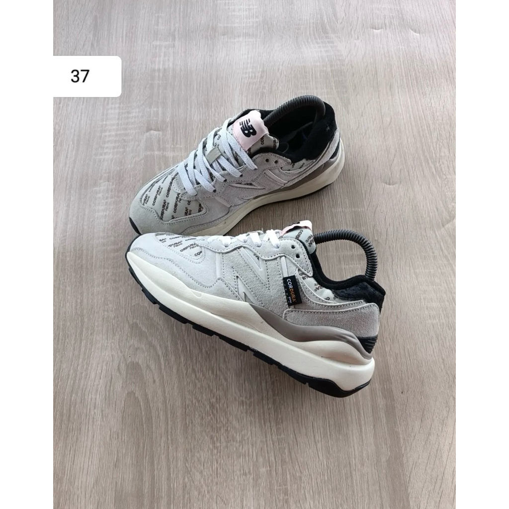 New Balance M5740 'Beige'