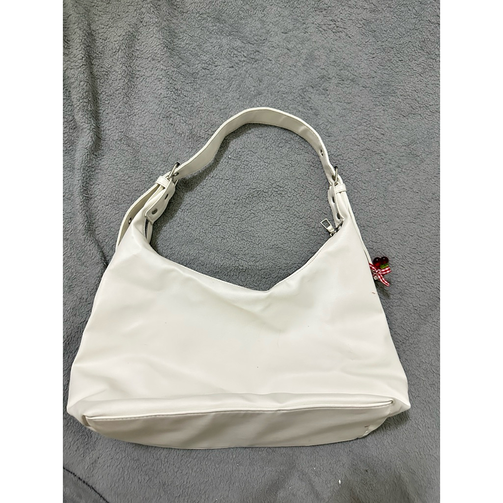 Tas Putih Preloved