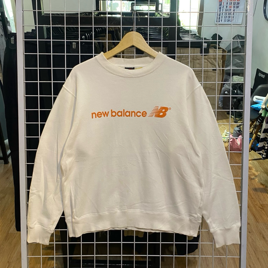 New Balance Crewneck . #Cn2994
