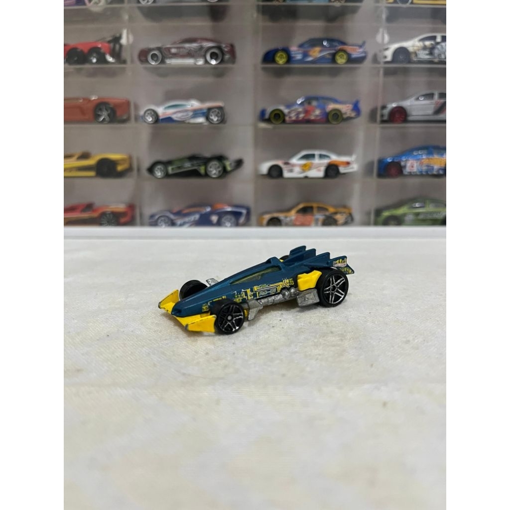 hot wheels rd-01 base floating (bahan custom)