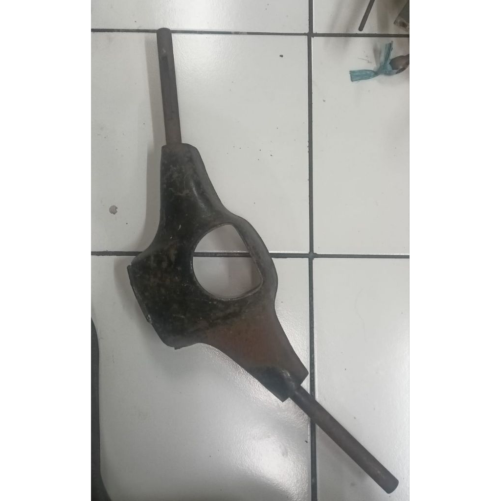 stang setang batok atas yamaha v75