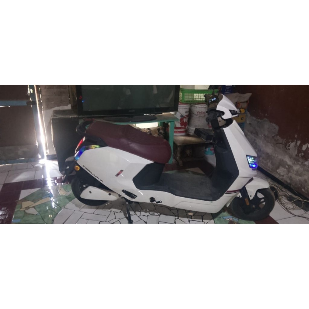 speda listrik exotic varilux bekas baik