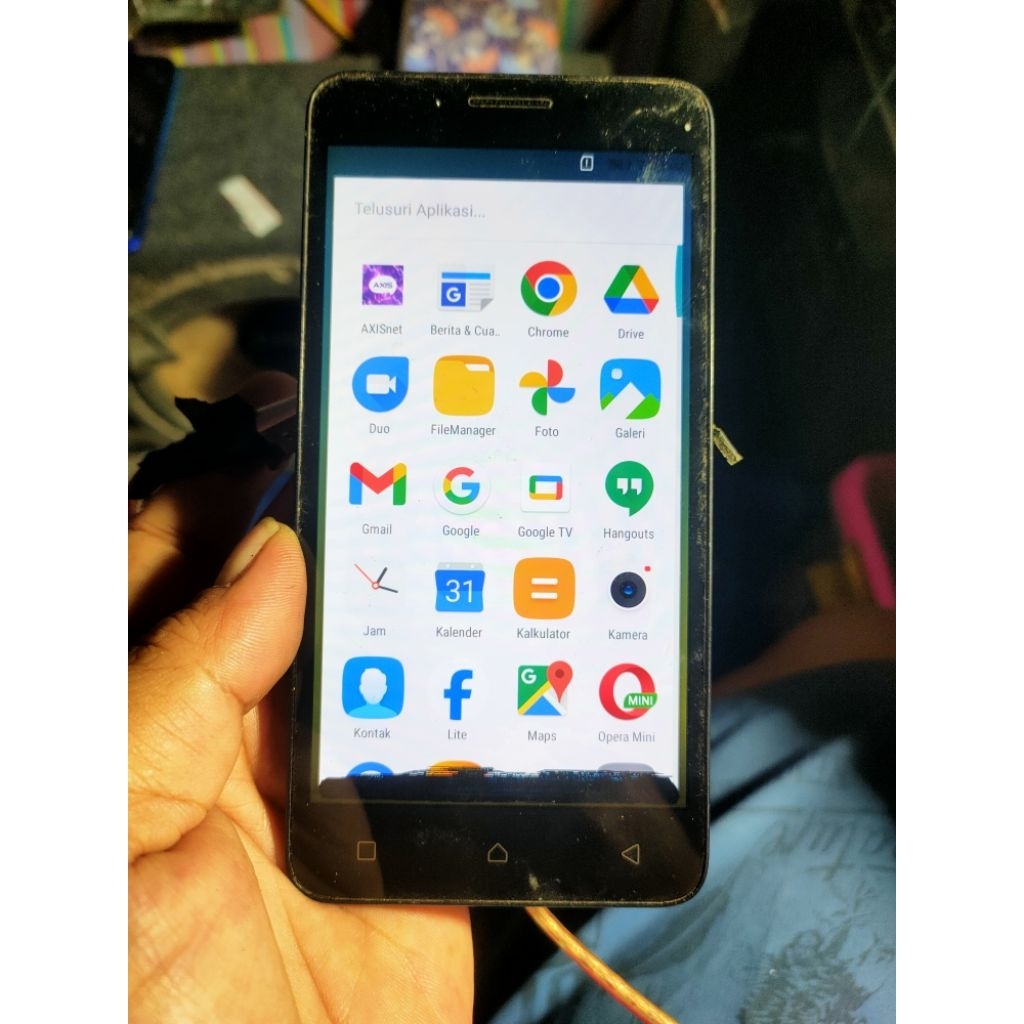 Lenovo a6600 minus lcd bercak seperti di Poto sentuh normal...masih layak pakai