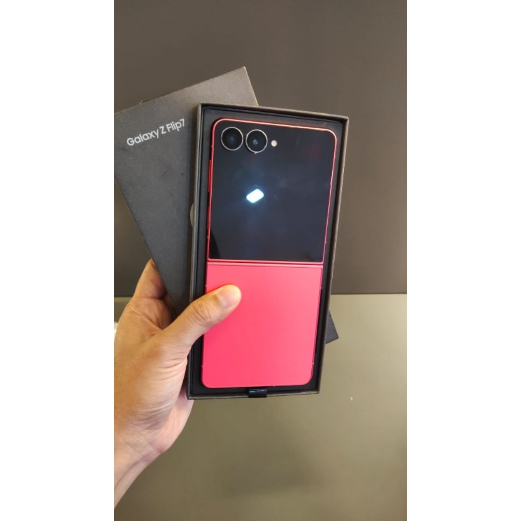 SAMSUNG Z FLIP 7 12/256GB SECOND SEIN FULLSET