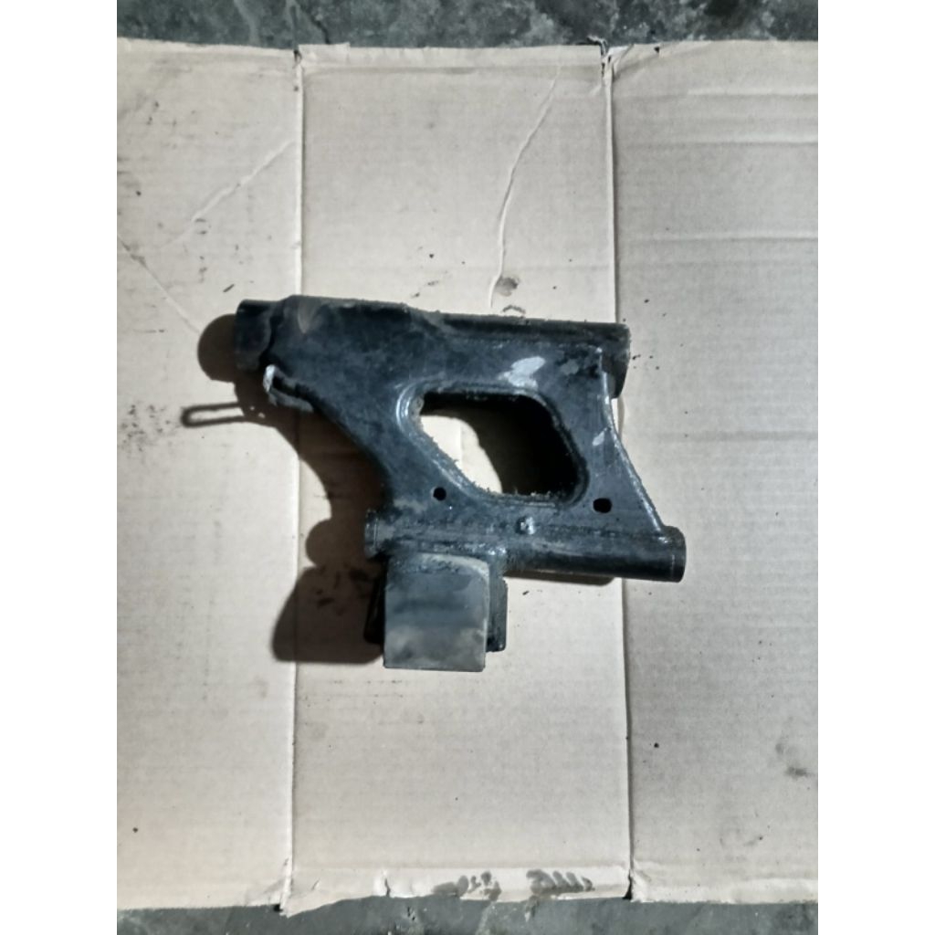 Engine  mounting yamaha mio m3 original copotan
