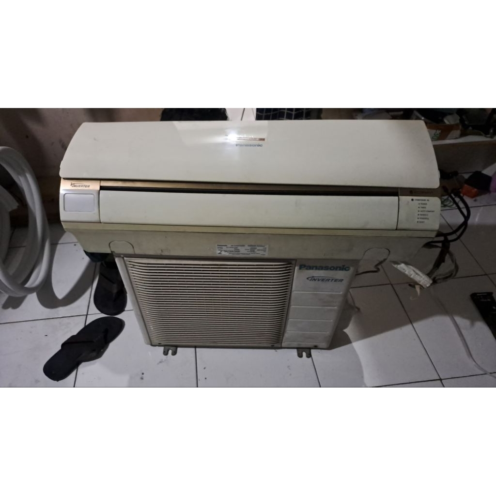 AC SECOND PANASONIC 1PK INVERTER +PASANG