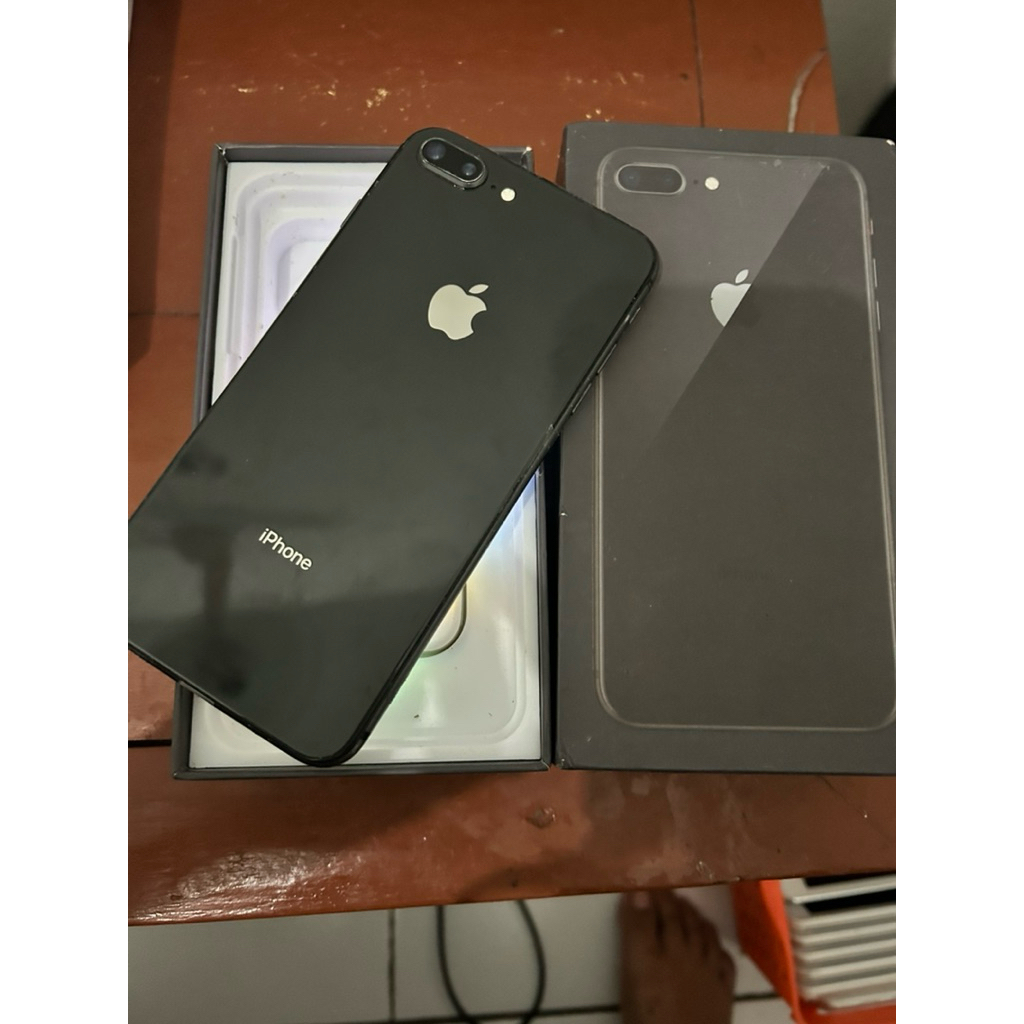 iphone 8 plus 64gb
