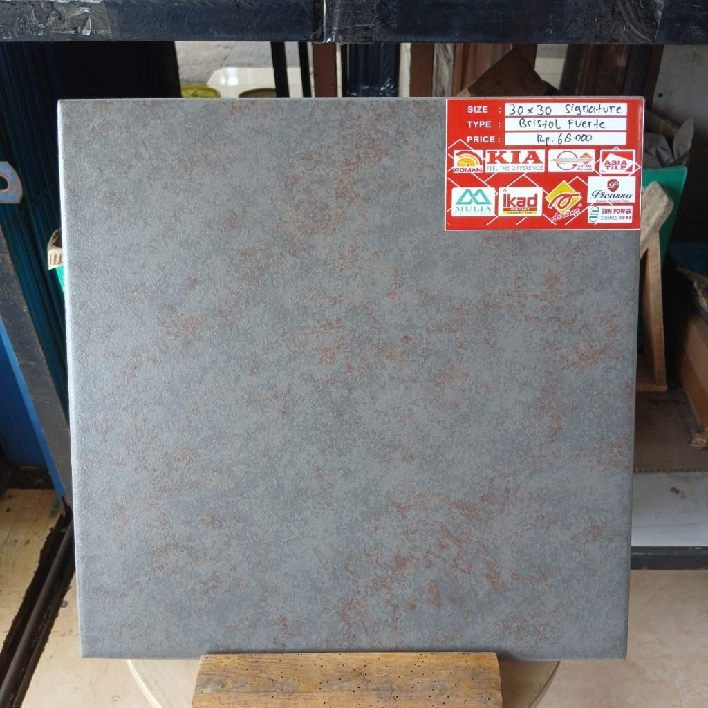 keramik 30×30 signature bristol fuerte