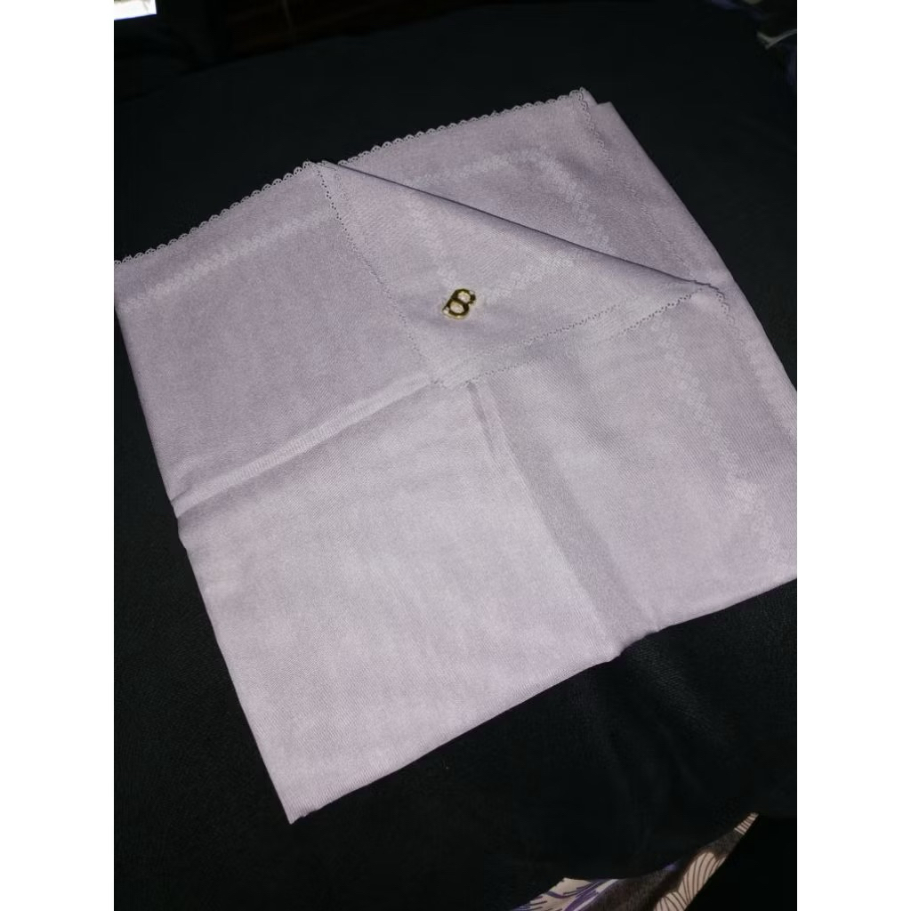 Preloved buttonscarves hijab