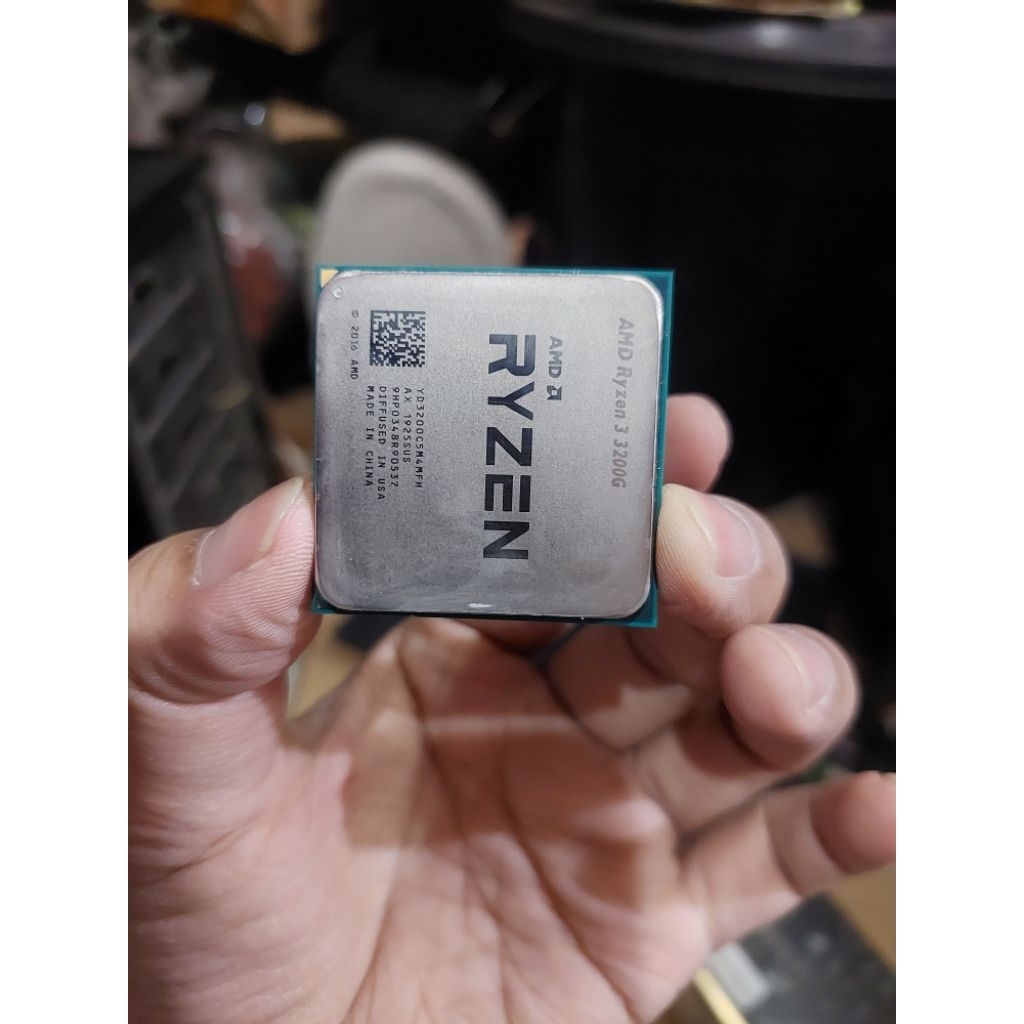 mobo asrock A320M dan procesor amd ryzen 3 3200G bekas