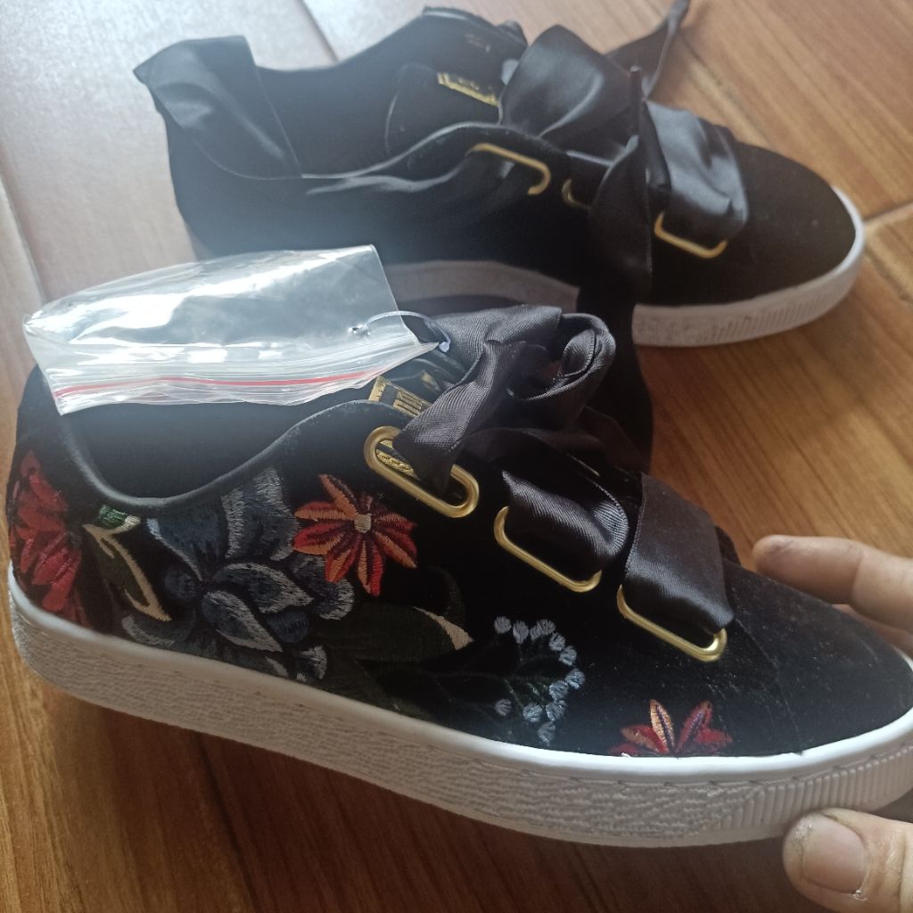 sepatu puma size 36