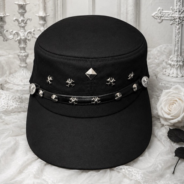 Topi Y2K
