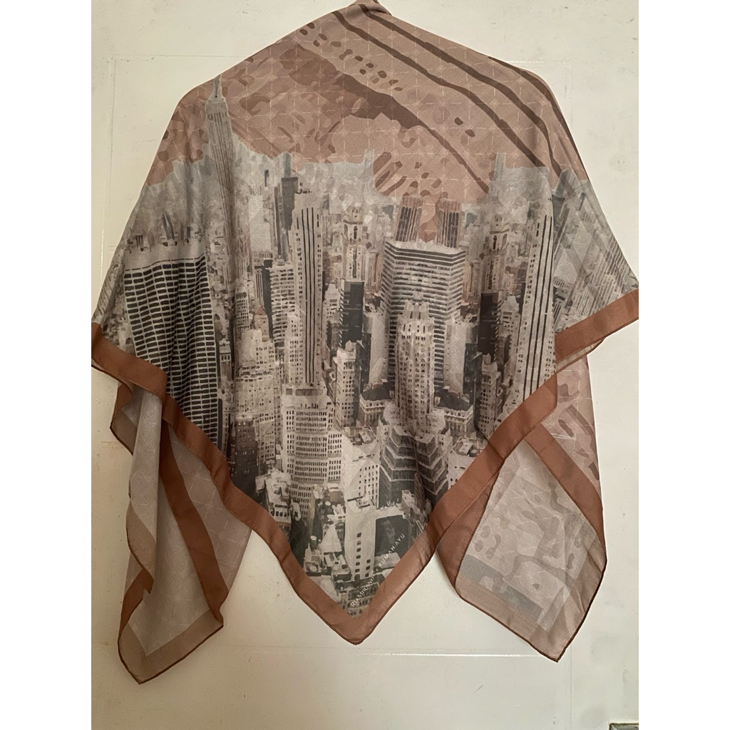 RIAMIRANDA SCARF PRELOVED