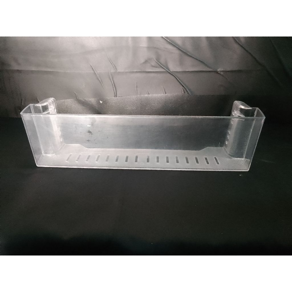 Rak kulkas Sharp 2 pintu Rak botol bagian tengah Kulkas sharp 2 pintu second