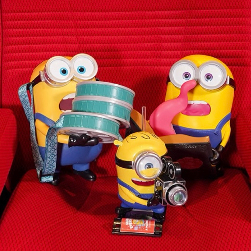 XXI MINIONS MONSTERS Toy Story 5 Woody Buzz Jessie Topper Cup Mario Kart MINION Popcorn Bucket Spong