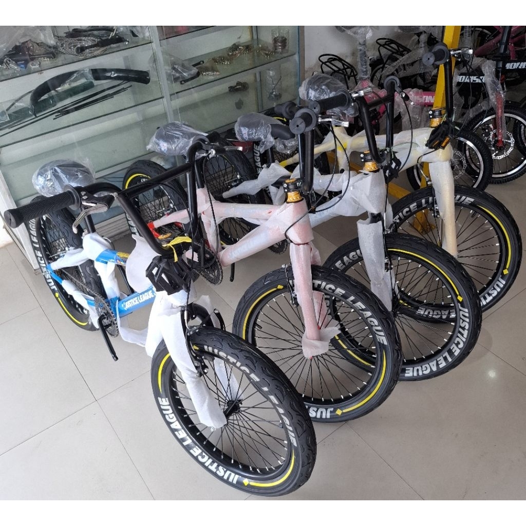 Sepeda BMX 20 Inch MORTEIN ( SUPERMAN ) ( BAN JUMBO 3.0 )