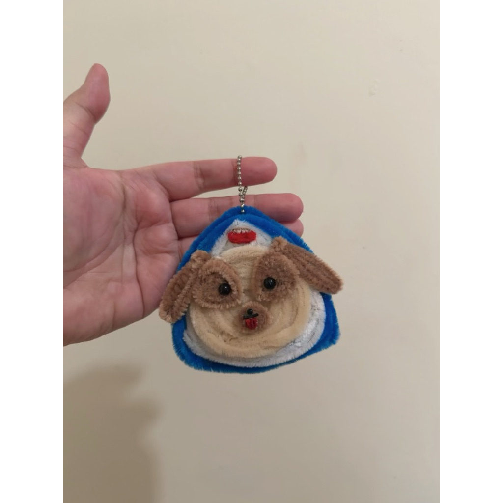 wesley mirror bag charm maskot gmmtv