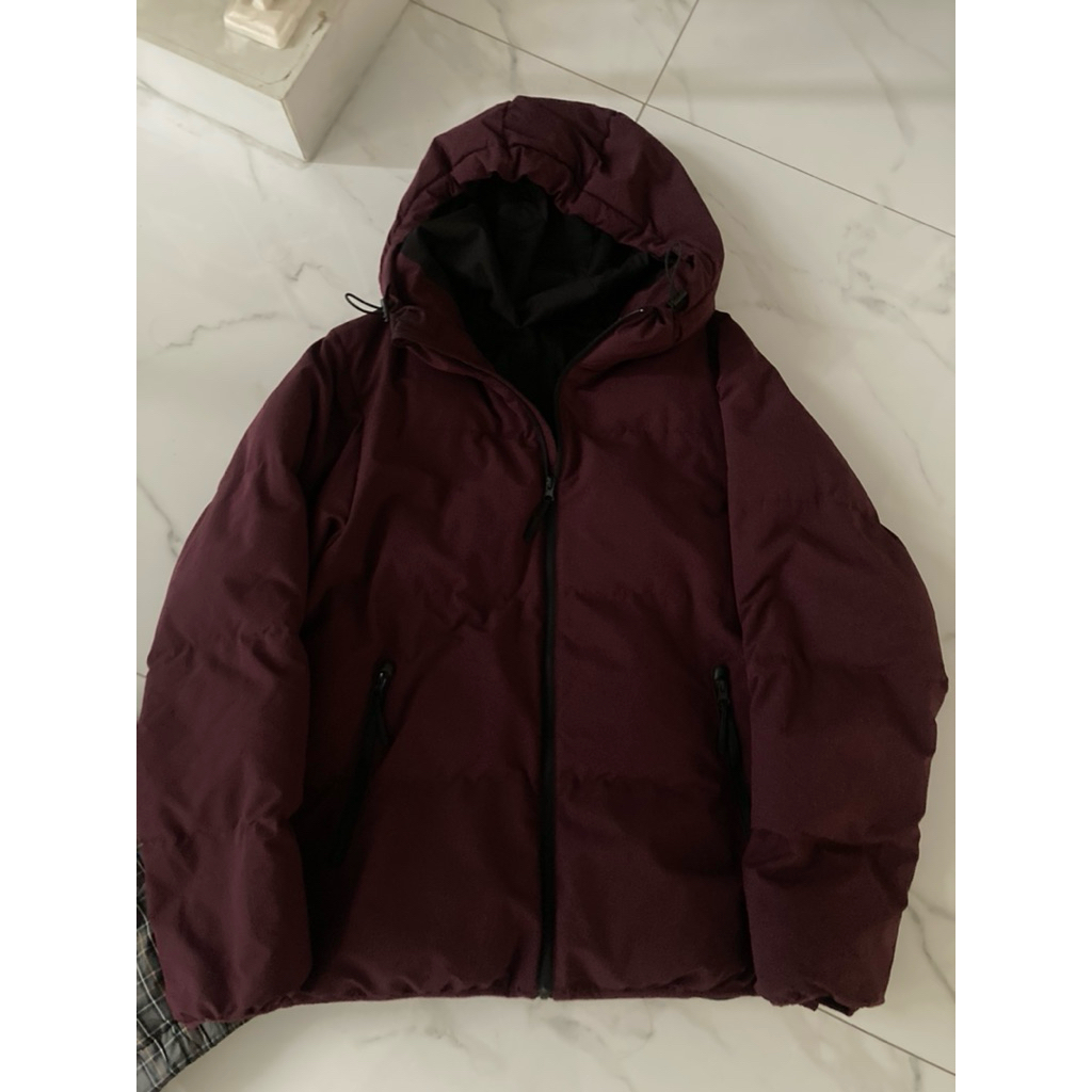 Jaket Puffer GU Seamless size L-XL