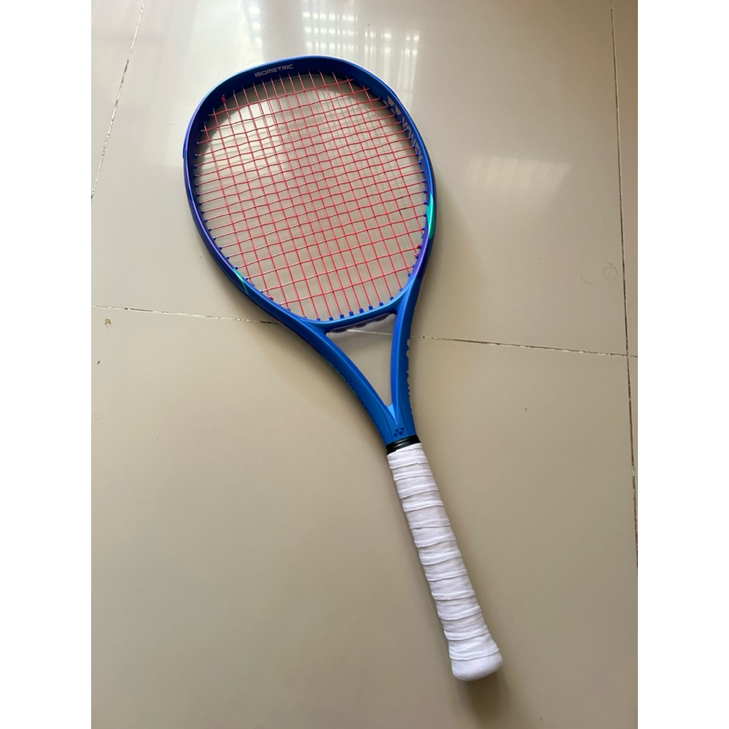 Yonex Ezone 100 300gr kondisi bekas