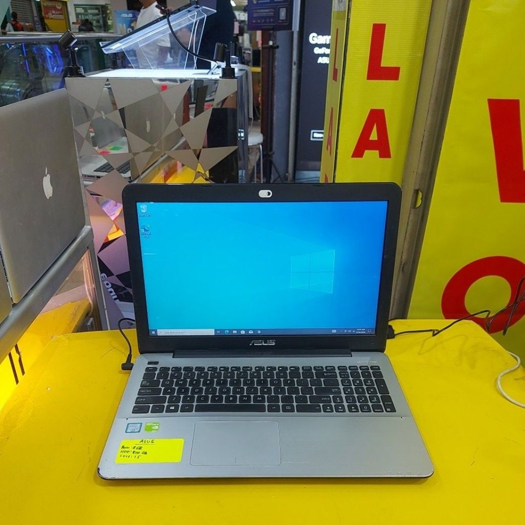 Laptop Asus X555U Core i5-6200U Ram 8GB HDD 500GB NVIDIA GeForce 920M 1397