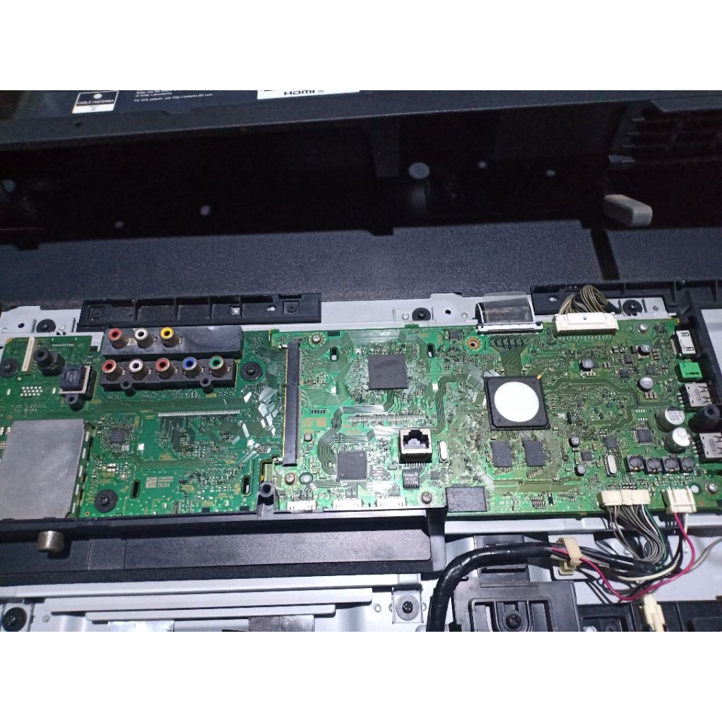 MB Sony KDL 42W800D