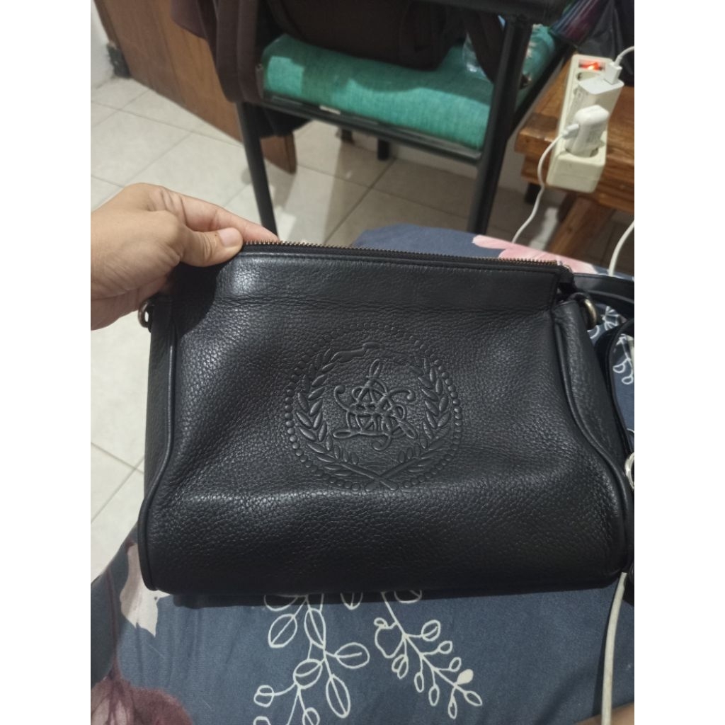 Thrift Sling Bag The Merrte