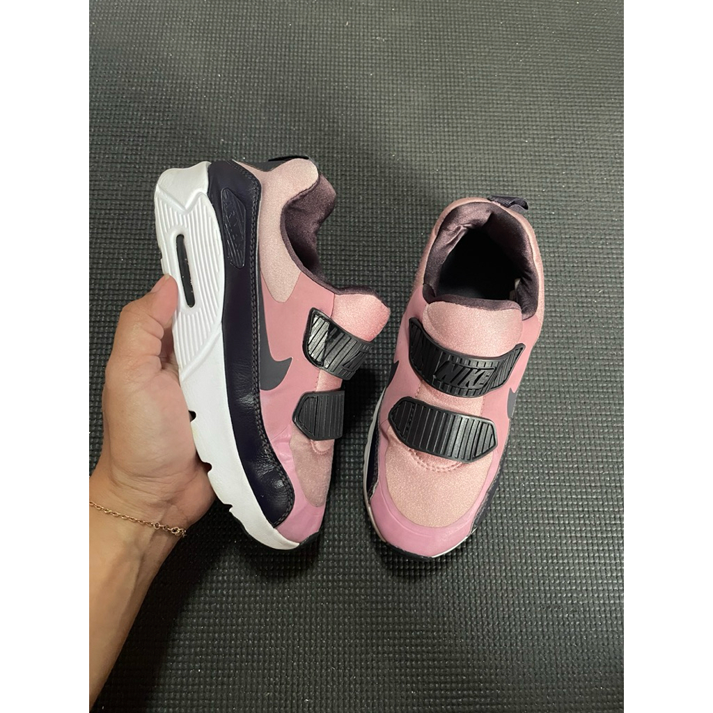 Sepatu Nike Airmax Tiny 90 size 33,5 insole 21cm