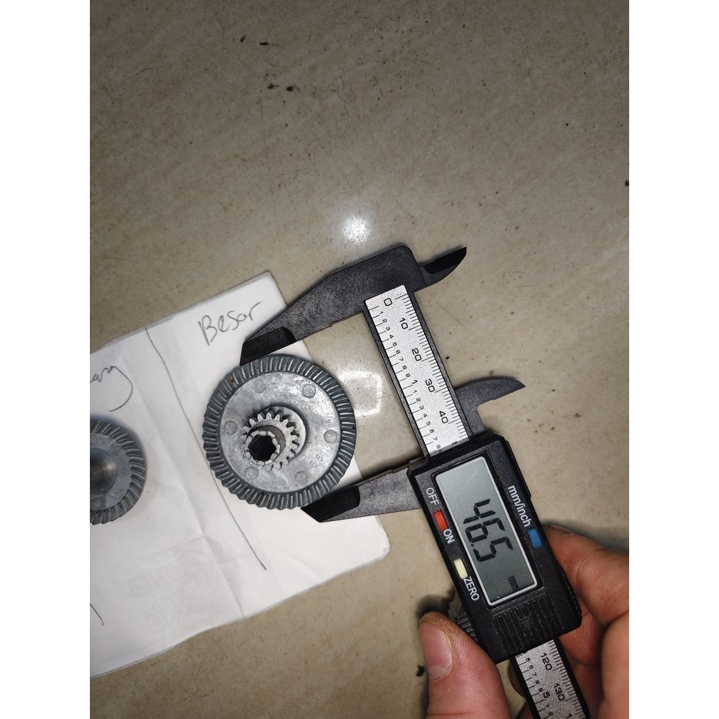 part main gear saja untuk reel okuma zinc aloy dijual sesuai gambar