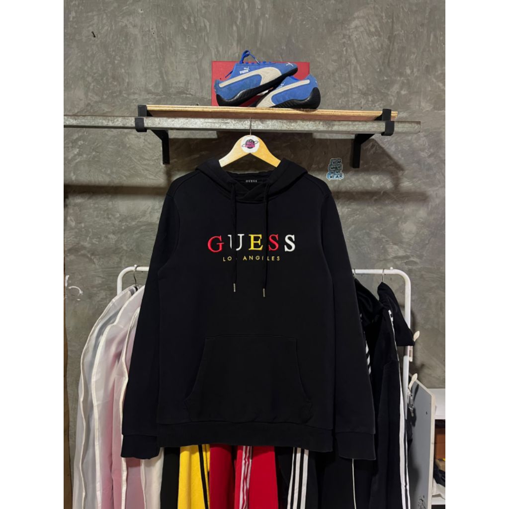 hoodie gues size L no minus