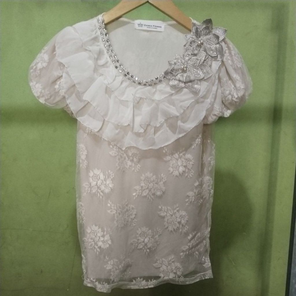 Atasan Damia Femme