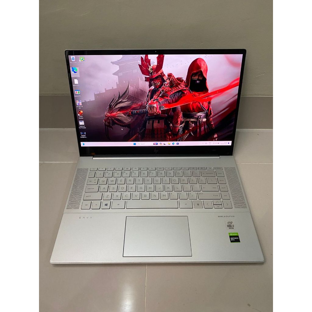 HP Envy 15-ep0xxx Premium Core i7 10750H Nvidia Gtx 1660Ti Layar 15.6 4K Oled touchscreen