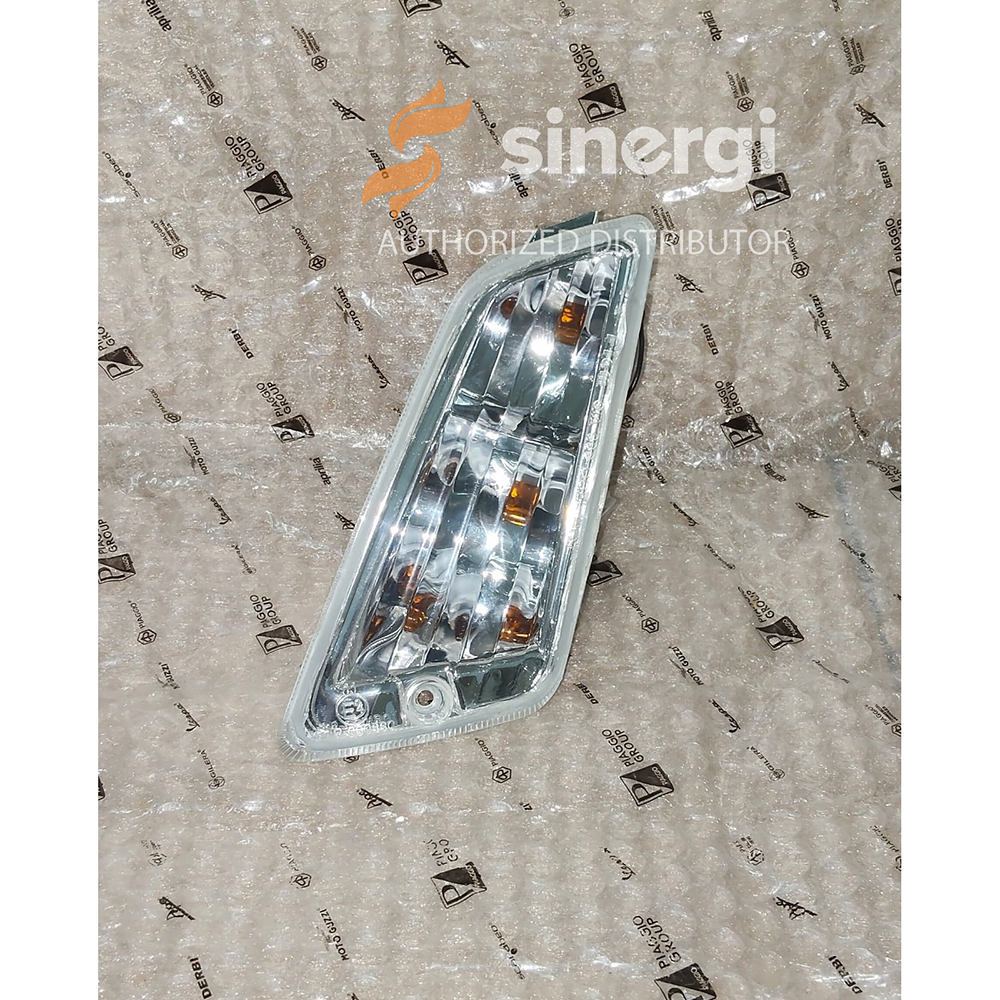 Lampu sen depan Kiri Vespa GTS, GTV 584971
