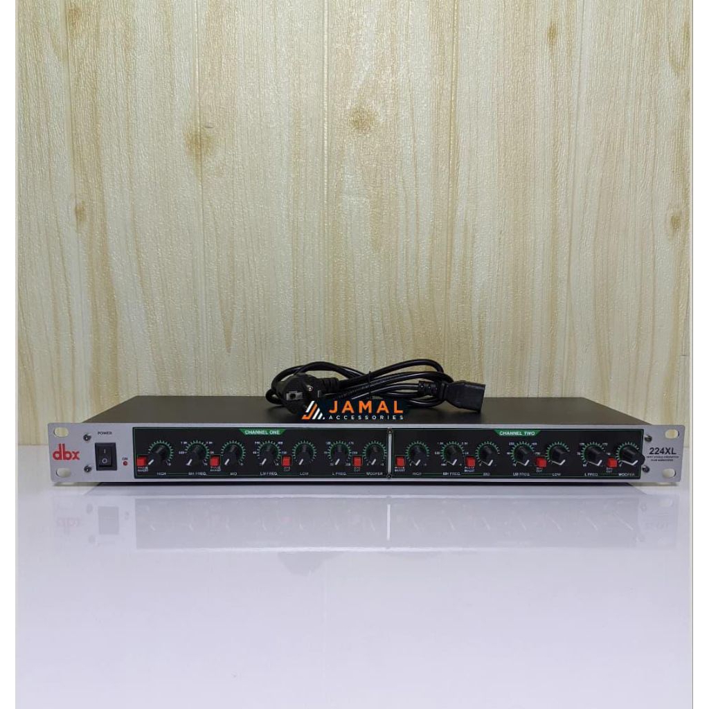 crossover dbx 224xl+subwoofer