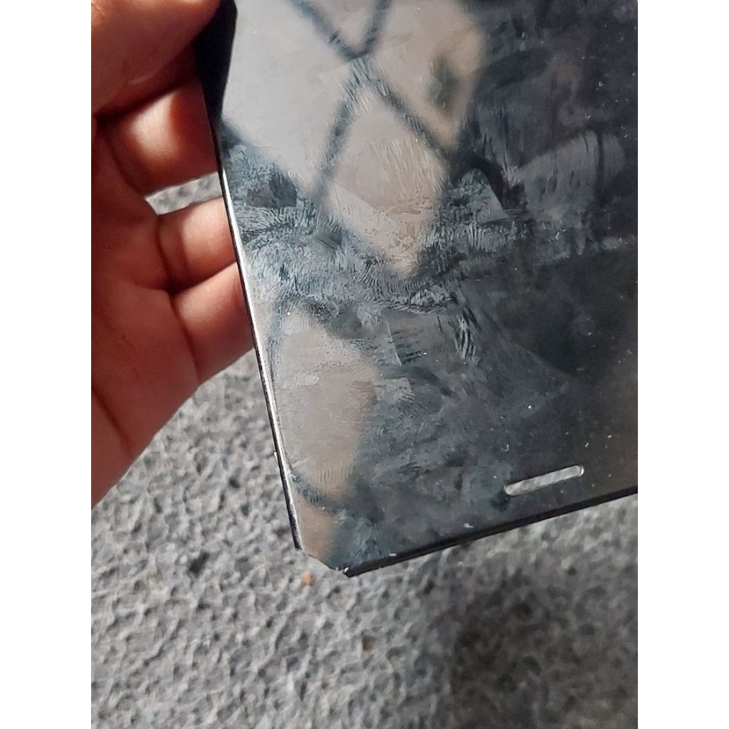 lcd sony xz1 minus
