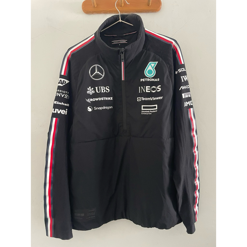 Jaket Halfzip Mercedes AMG F1 Petronas Team Issue 2024