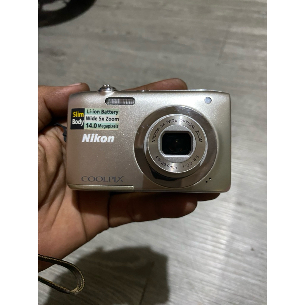 NIKON COOLPIX S2800