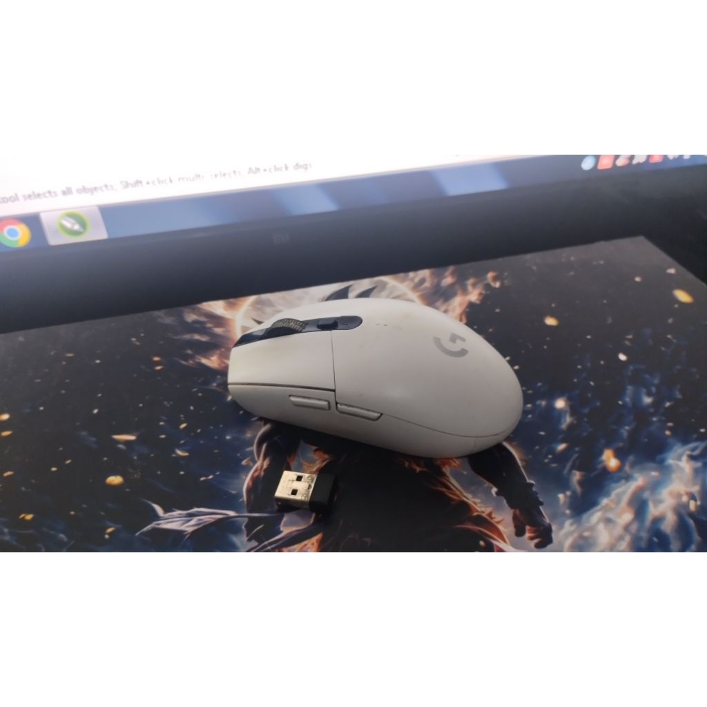TERMURAH mouse gaming logitech G304 wireless ori second putih