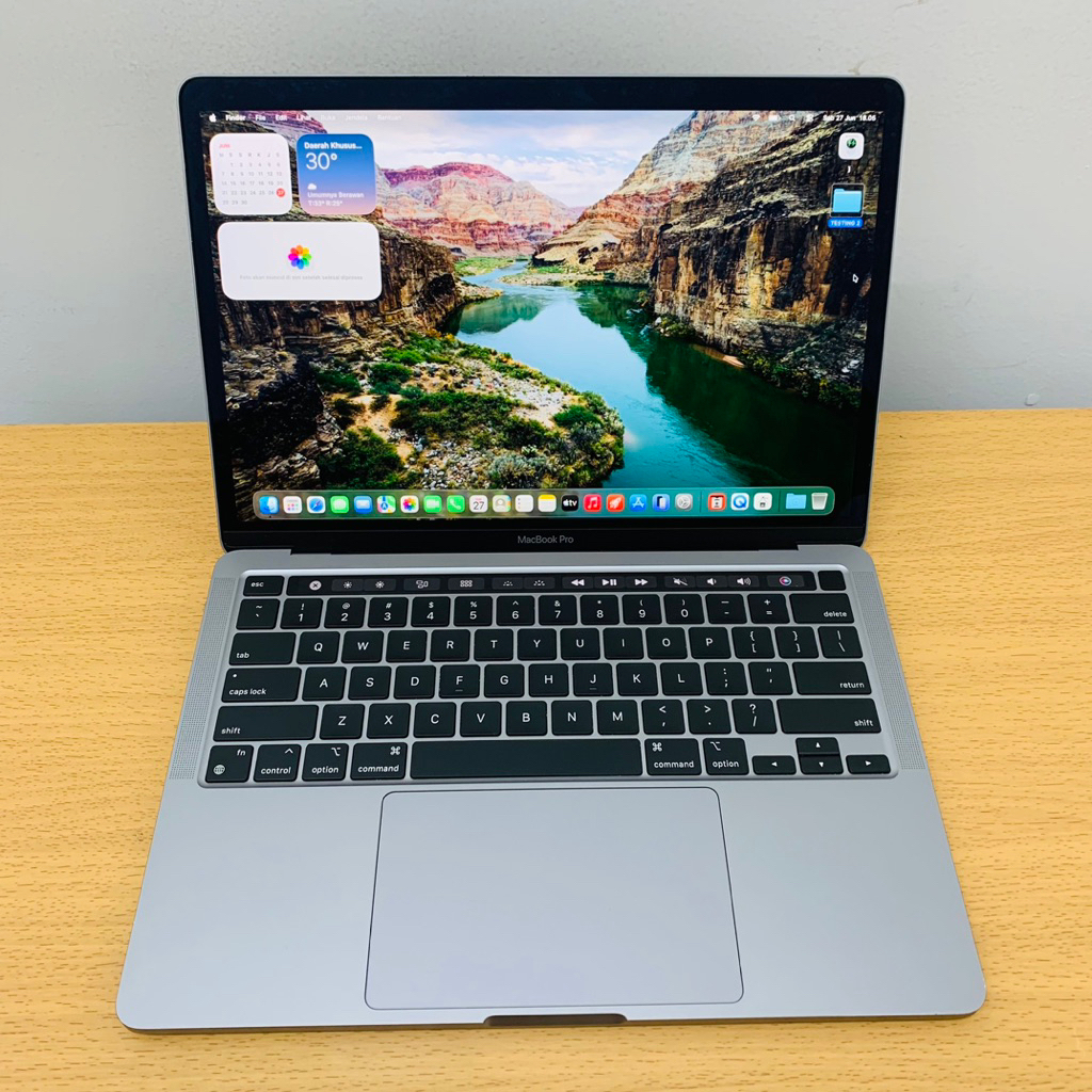 (PROMO) MacBook Pro 2022 M2 13” touchbar RAM 16 SSD 256gb second
